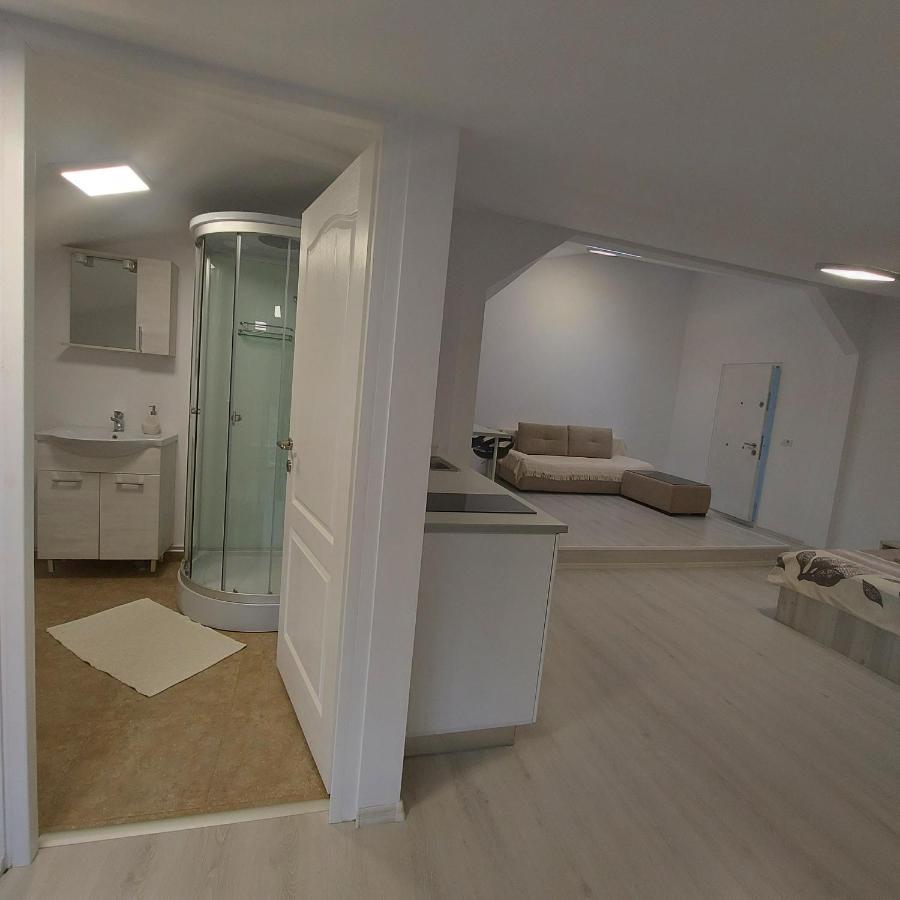 Villa Romelia - Select Apartments バドゥ エクステリア 写真
