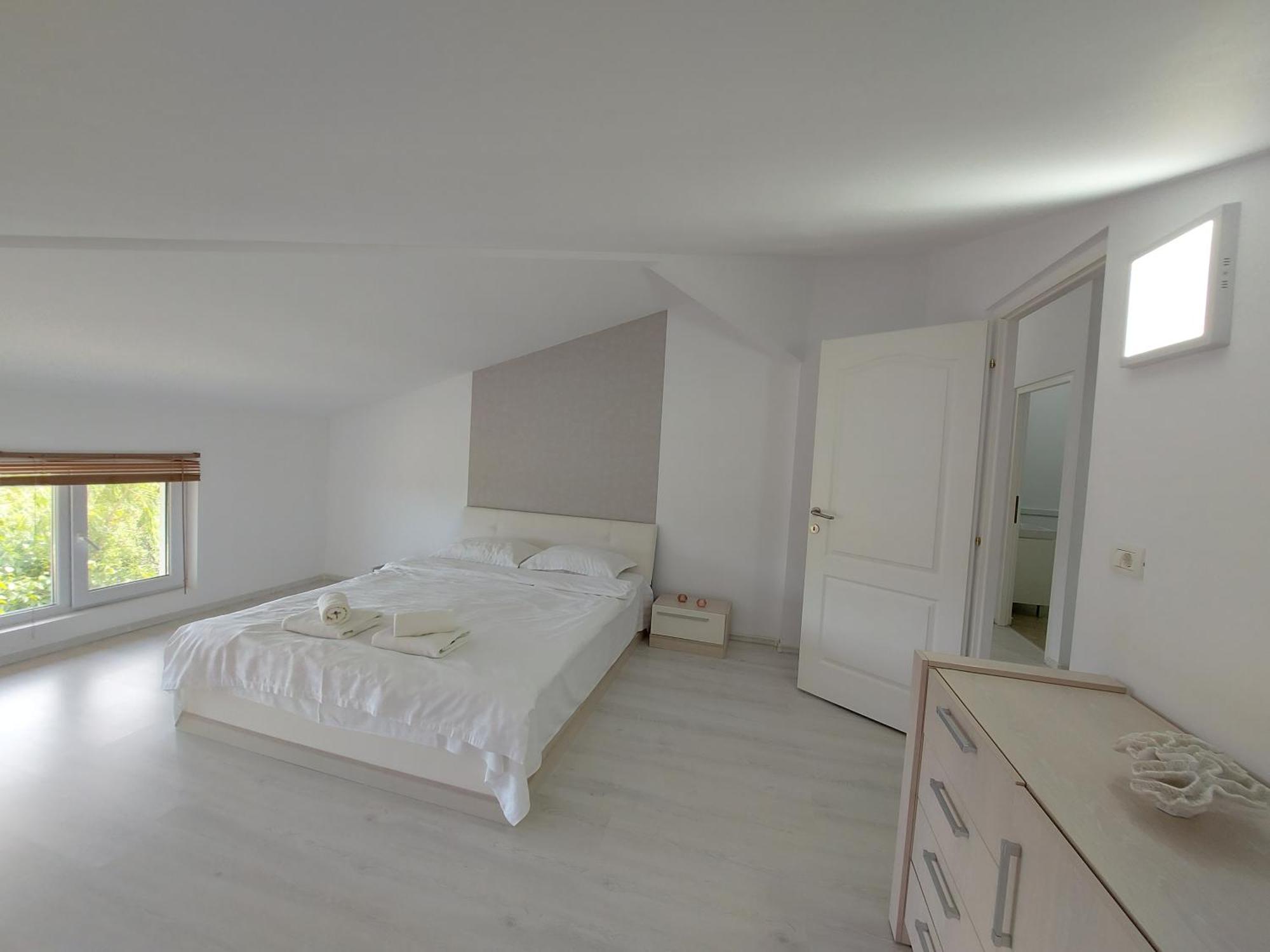 Villa Romelia - Select Apartments バドゥ エクステリア 写真